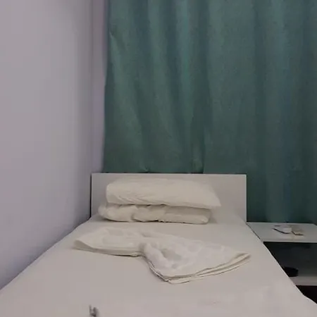 酒店 Aziz